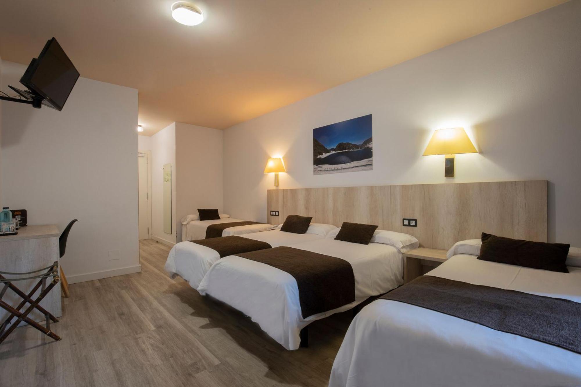 Hotel Marco Polo La Massana Cameră foto